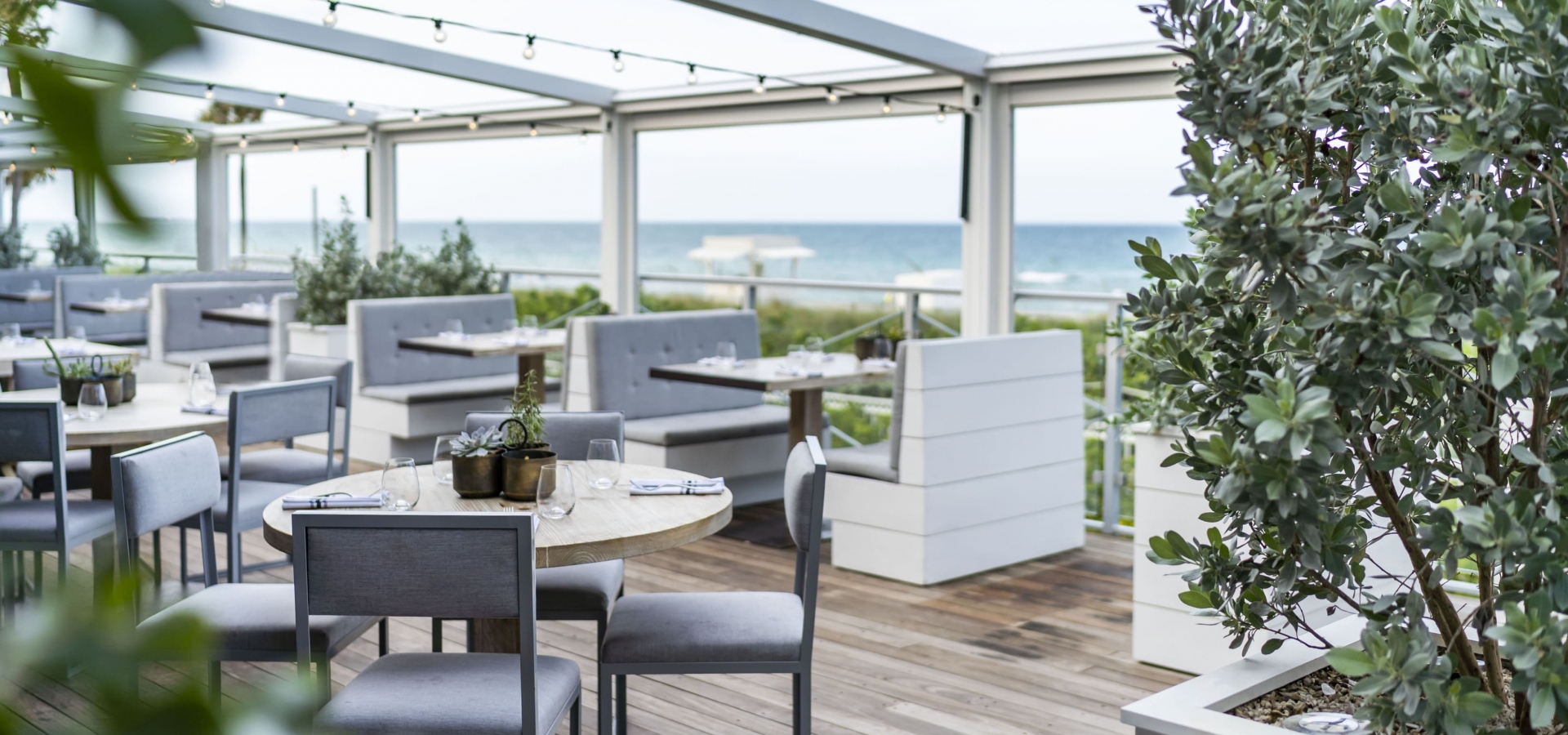 Restaurant Balcony with ocean view