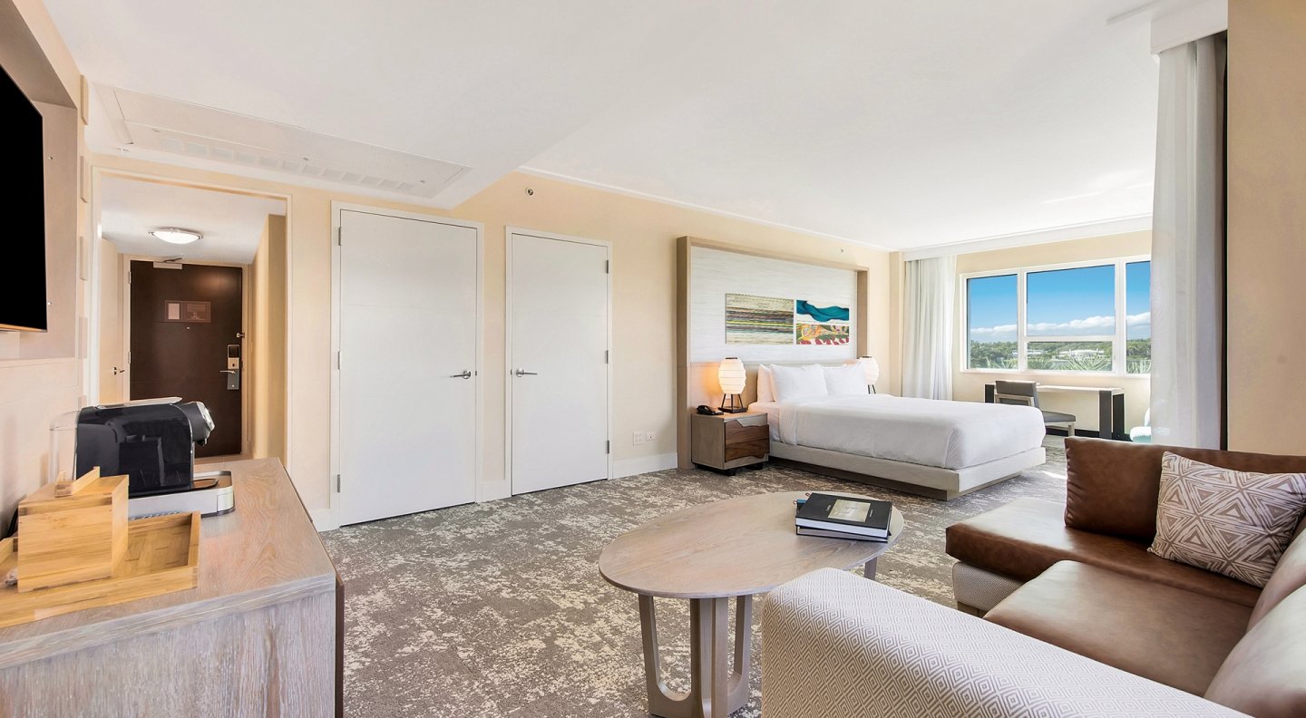 Premium Suite Bay Views with King Bed